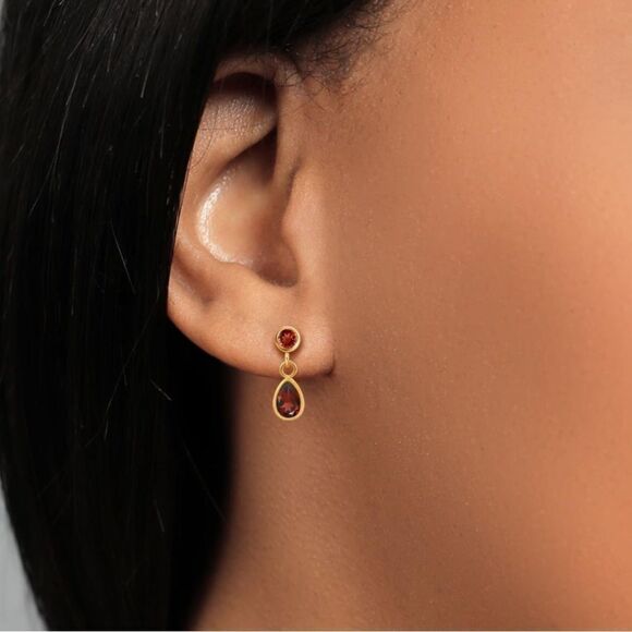 14K Yellow Gold with 1.28 Cttw Red Garnet Dangling Post Back Drop Earrings - Picture 3 of 4